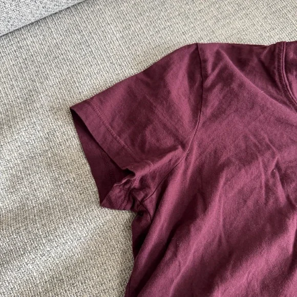 James Perse Burgundy T Shirt- 100% Cotton - Picture 4 of 7